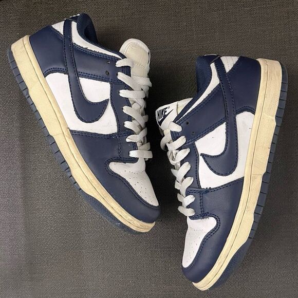 Nike Wmns Dunk Low Vintage Navy Size 5.5 - Picture 1 of 5